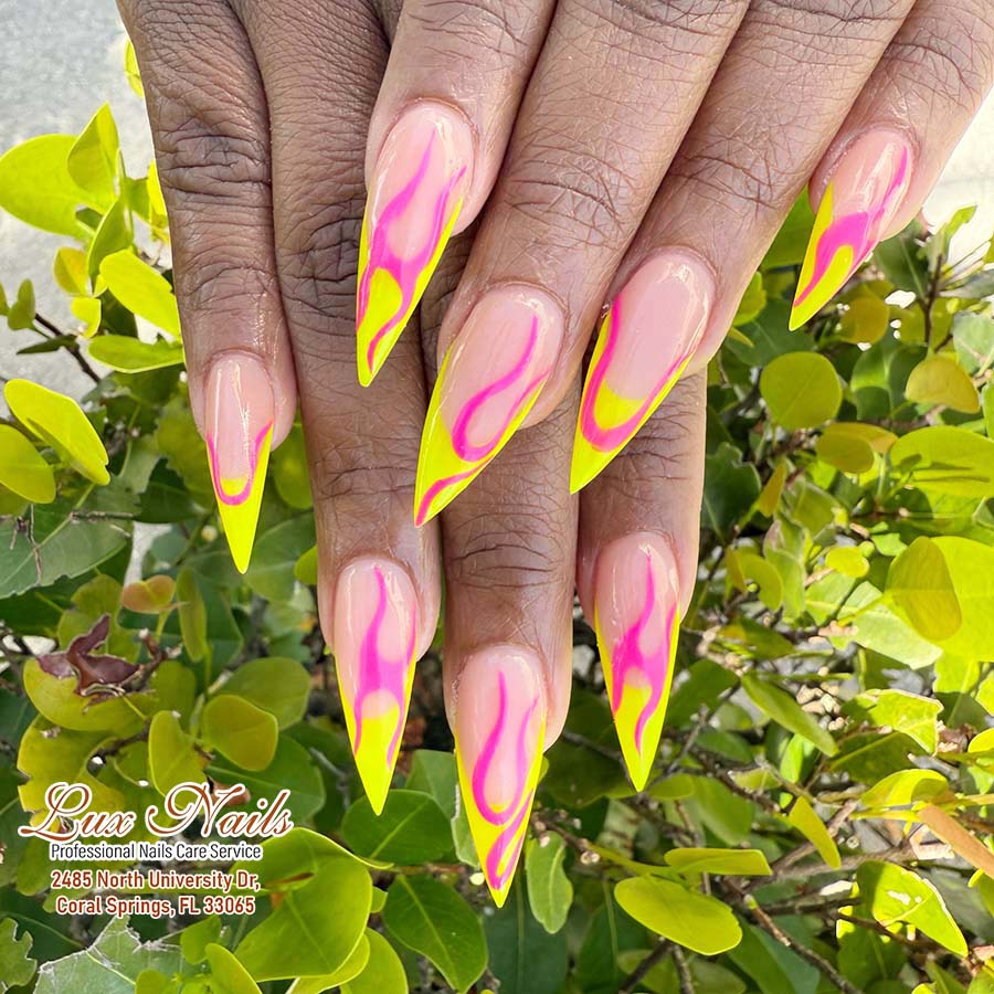 Lux Nails