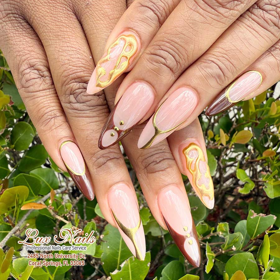 Lux Nails