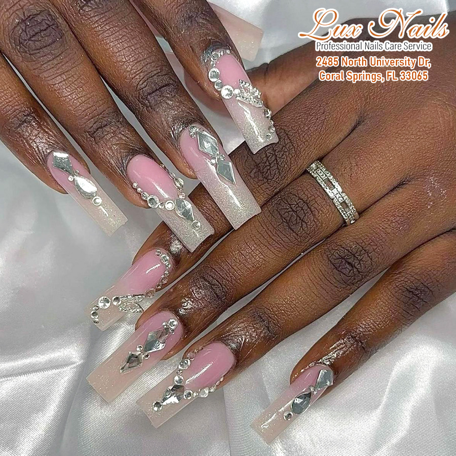 Lux-Nails-salon-in-Coral-Springs-FL-33065 (1)