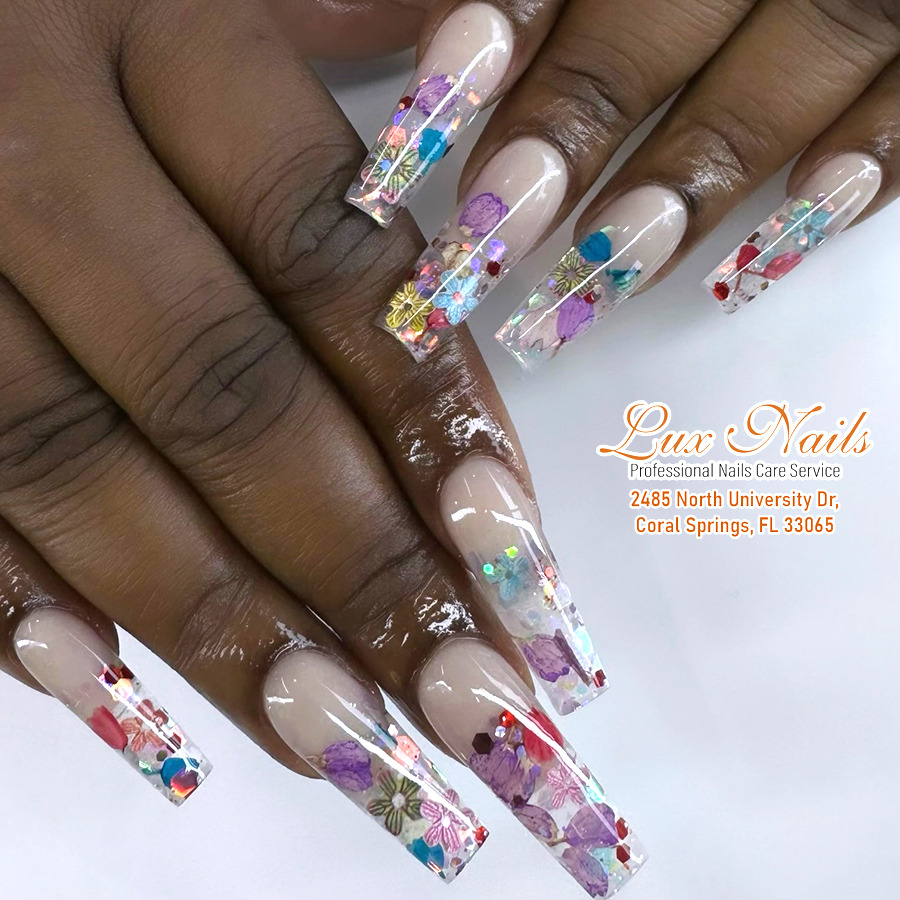 Lux-Nails-salon-in-Coral-Springs-FL-33065_3