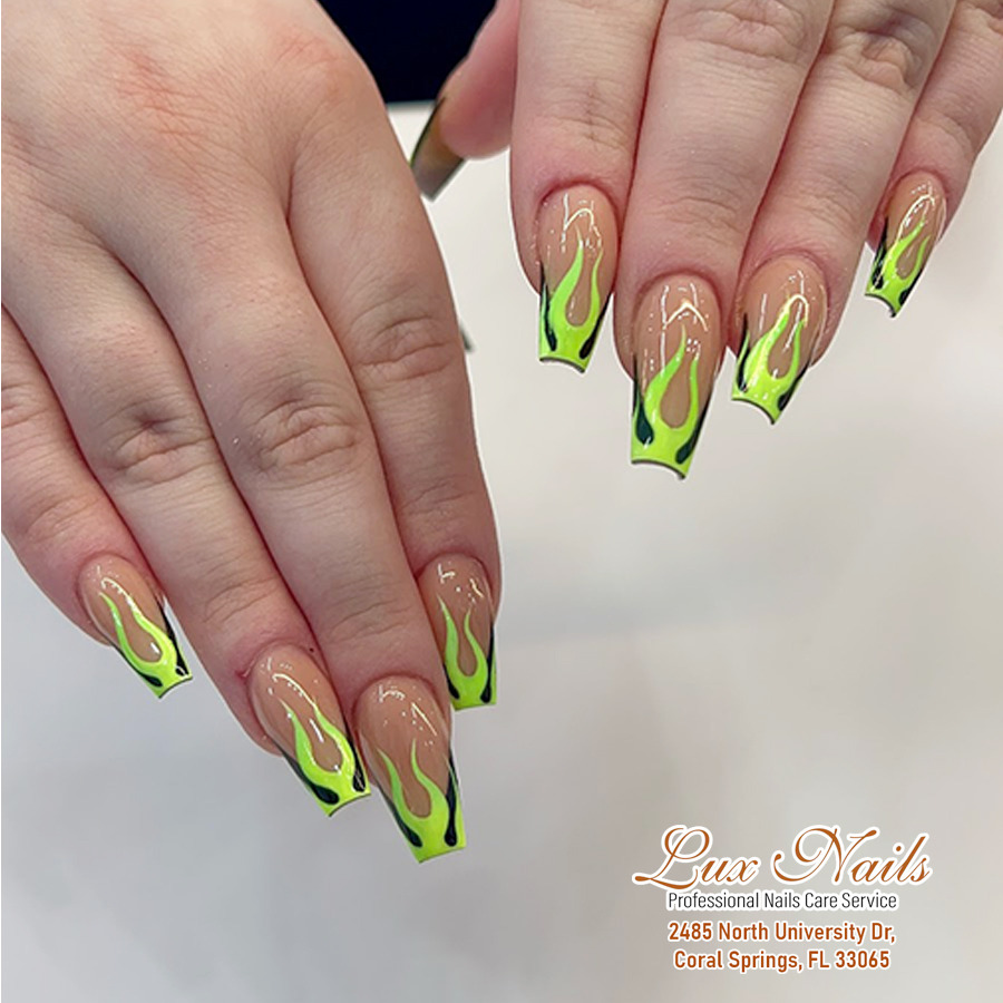 Beautiful &amp; Trending Nail Design