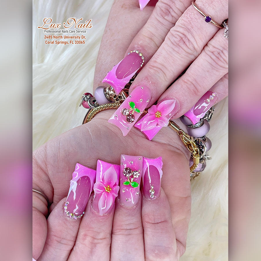 Trendy nail design